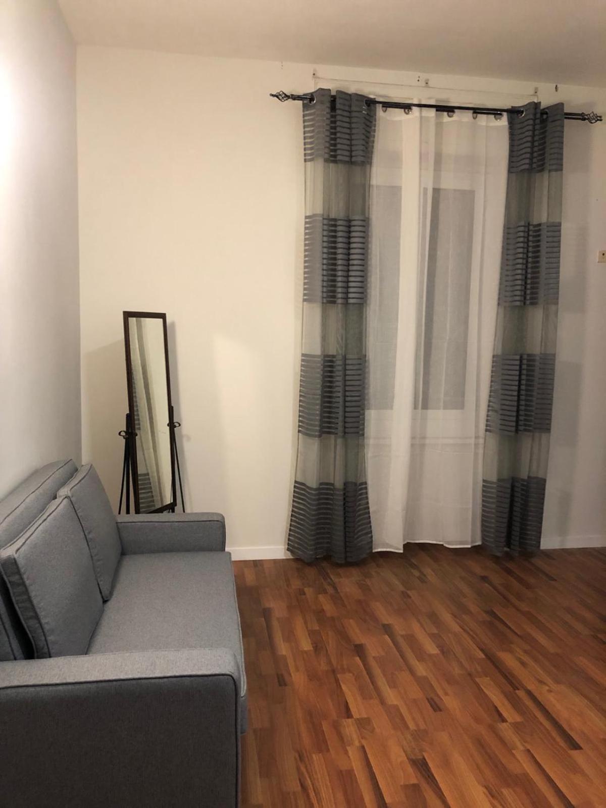 Alma Rooms Appia Rome Bagian luar foto