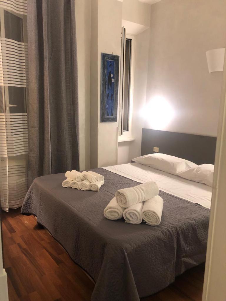 Alma Rooms Appia Rome Bagian luar foto